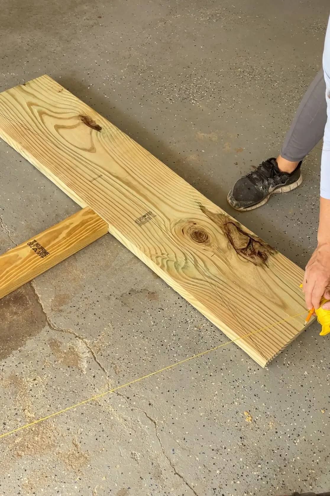 Creating an arch detail using string.